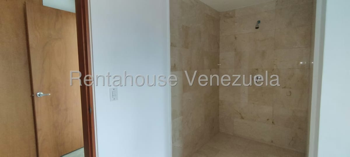 Apartamento (Duplex) en Venta en Lomas de Las Mercedes, Distrito Metropolitano - 48