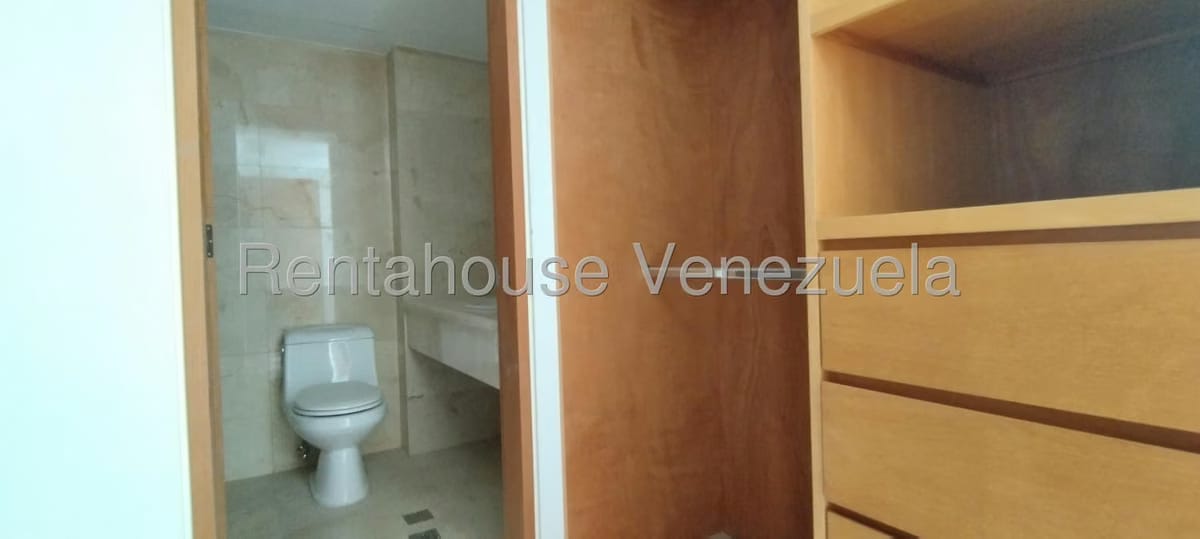 Apartamento (Duplex) en Venta en Lomas de Las Mercedes, Distrito Metropolitano - 53