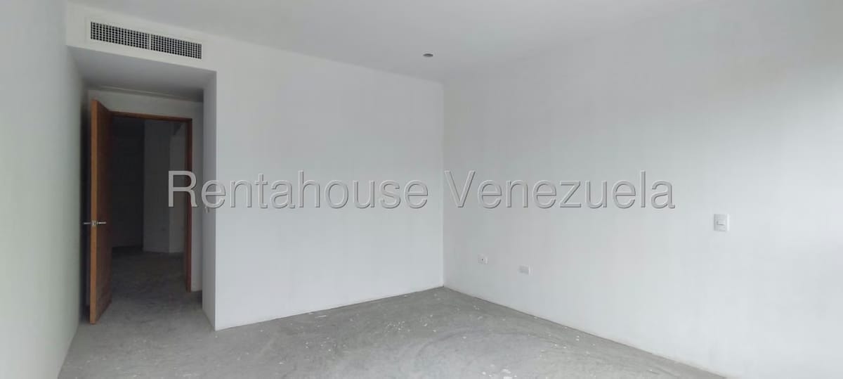 Apartamento (Duplex) en Venta en Lomas de Las Mercedes, Distrito Metropolitano - 55