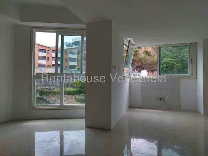 Apartamento (Duplex) en Venta en Lomas de Las Mercedes, Distrito Metropolitano - 10