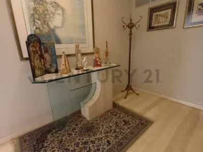 Amplio Apartamento en el Sector Bellas Artes - 2