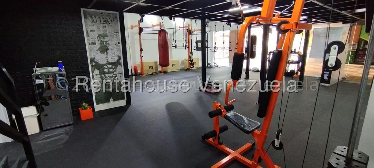 Comercial (Local Comercial) en Venta en Prados del Este, Distrito Metropolitano - 11
