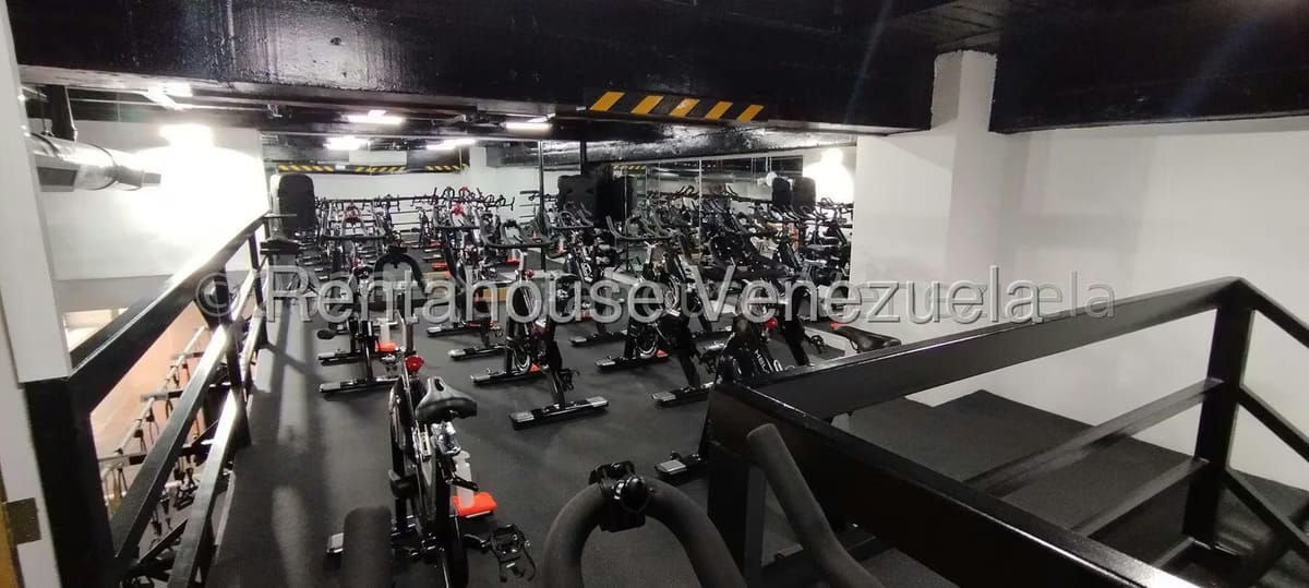 Comercial (Local Comercial) en Venta en Prados del Este, Distrito Metropolitano - 18