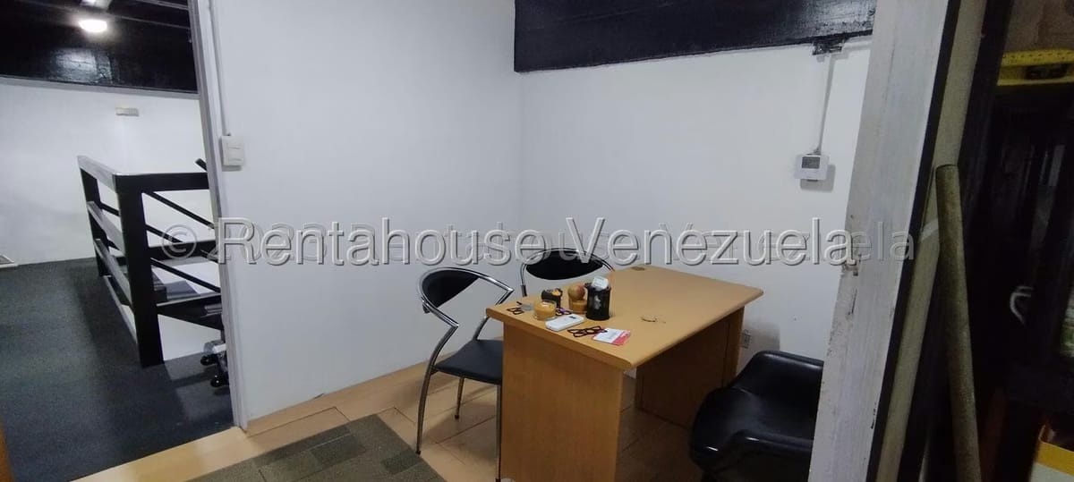 Comercial (Local Comercial) en Venta en Prados del Este, Distrito Metropolitano - 27