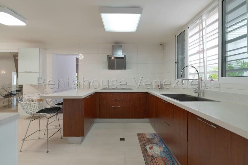Casa (Duplex) en Venta en Santa Fe Norte, Distrito Metropolitano - 13