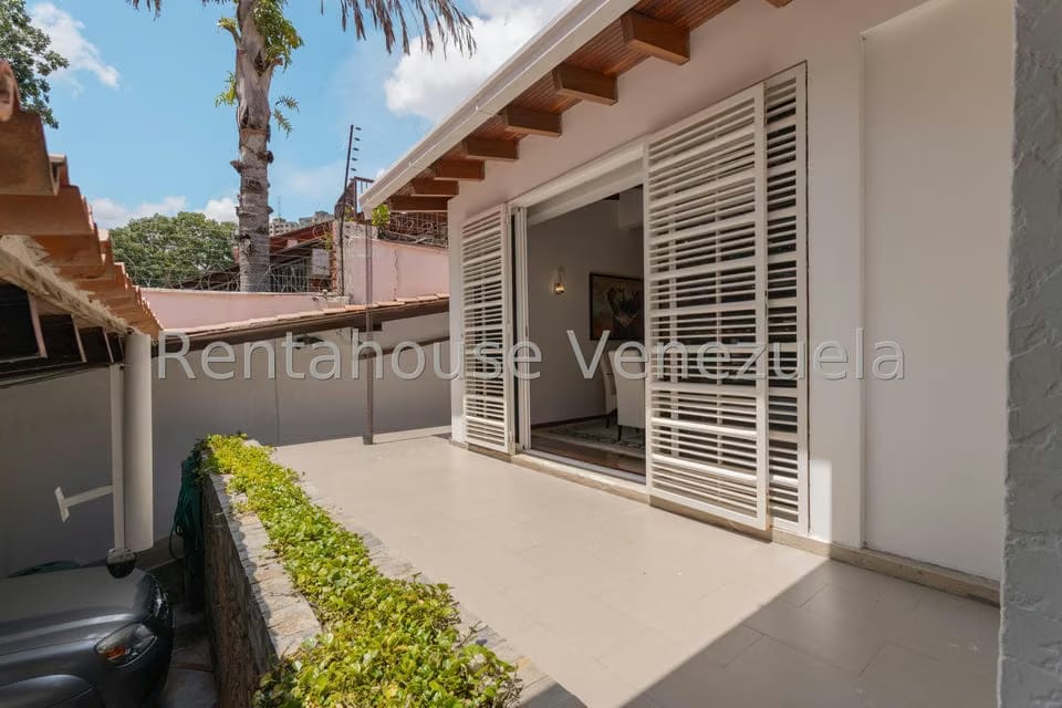 Casa (Duplex) en Venta en Santa Fe Norte, Distrito Metropolitano - 22