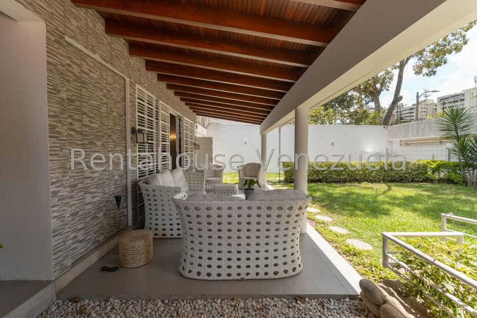 Casa (Duplex) en Venta en Santa Fe Norte, Distrito Metropolitano - 23
