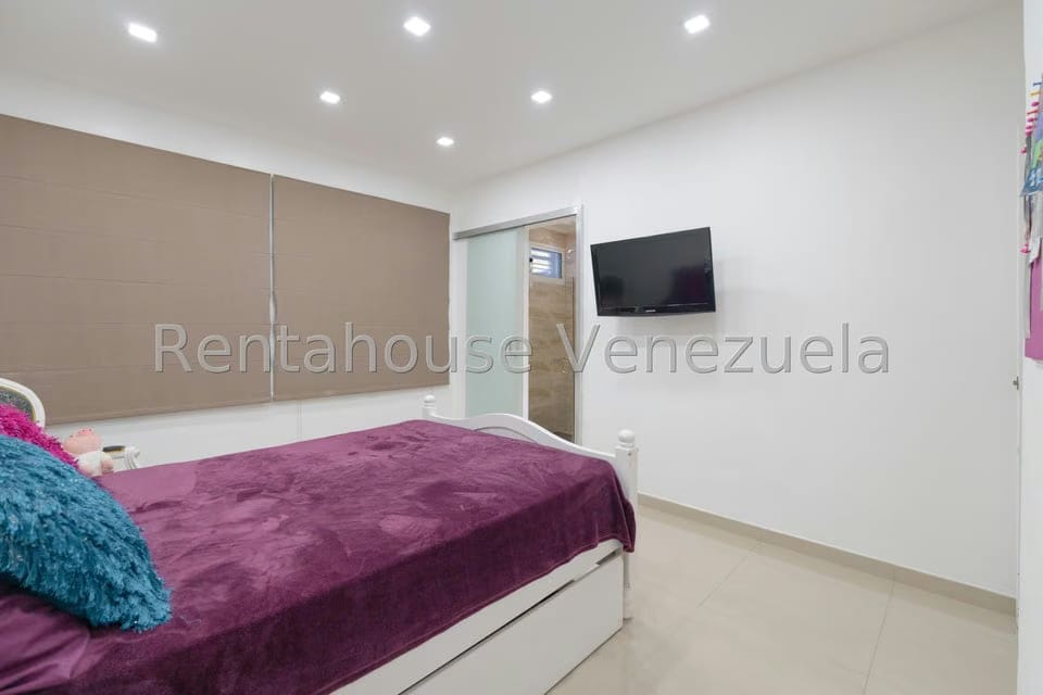 Casa (Duplex) en Venta en Santa Fe Norte, Distrito Metropolitano - 46