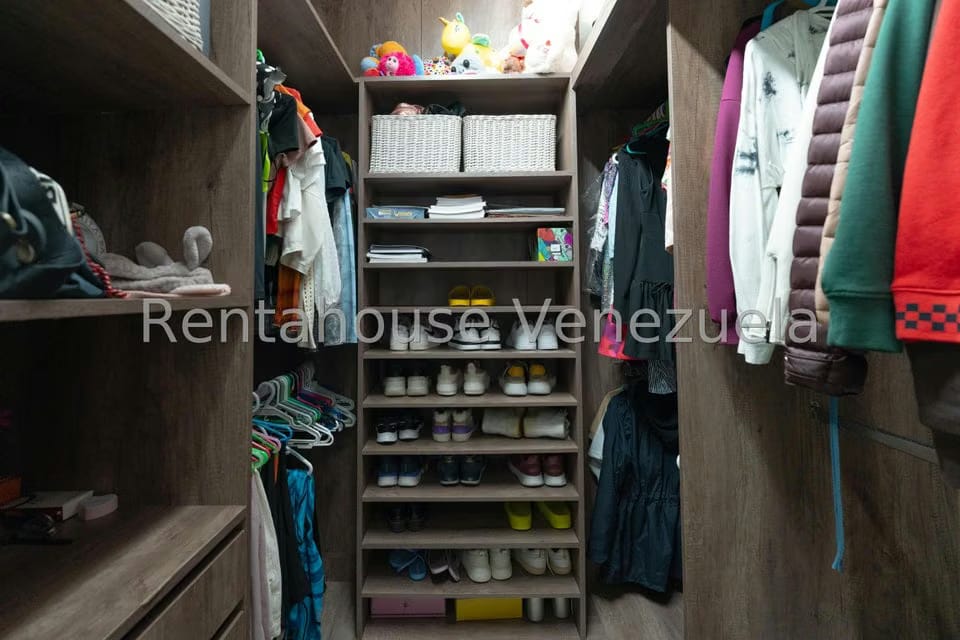 Casa (Duplex) en Venta en Santa Fe Norte, Distrito Metropolitano - 53