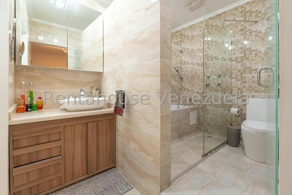 Casa (Duplex) en Venta en Santa Fe Norte, Distrito Metropolitano - 57