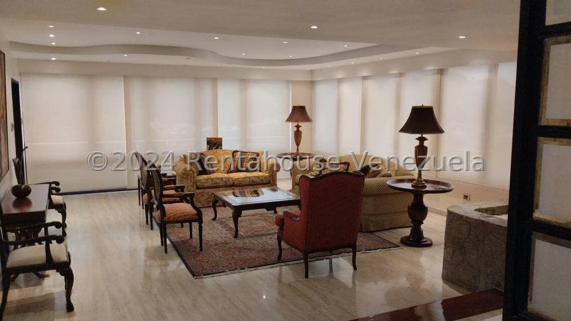 Apartamento (1 Nivel) en Venta en El Hatillo, Distrito Metropolitano - 12