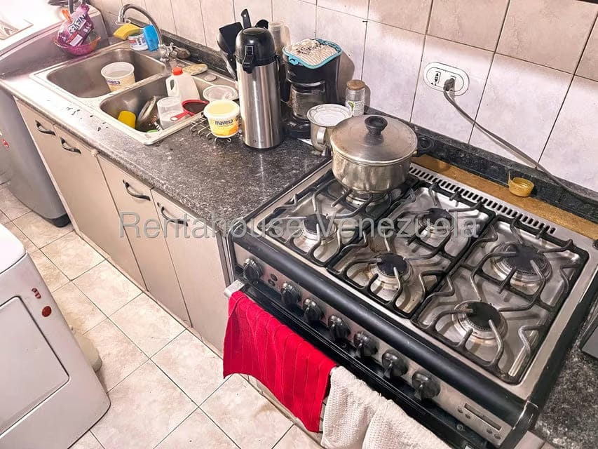 Apartamento (1 Nivel) en Venta en Los Dos Caminos, Distrito Metropolitano - 7