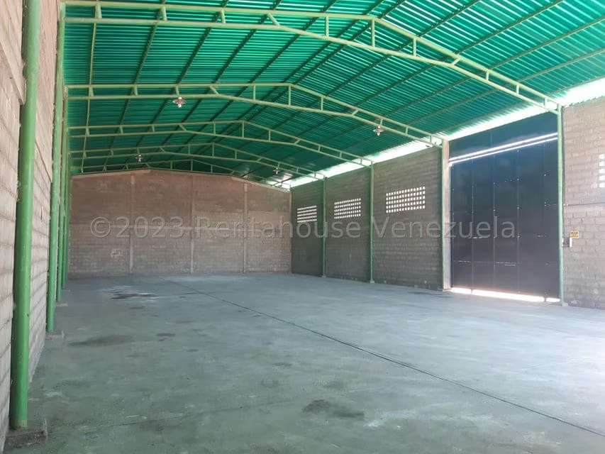 Comercial (Galpon - Deposito) en Alquiler en La N, Zulia - 11