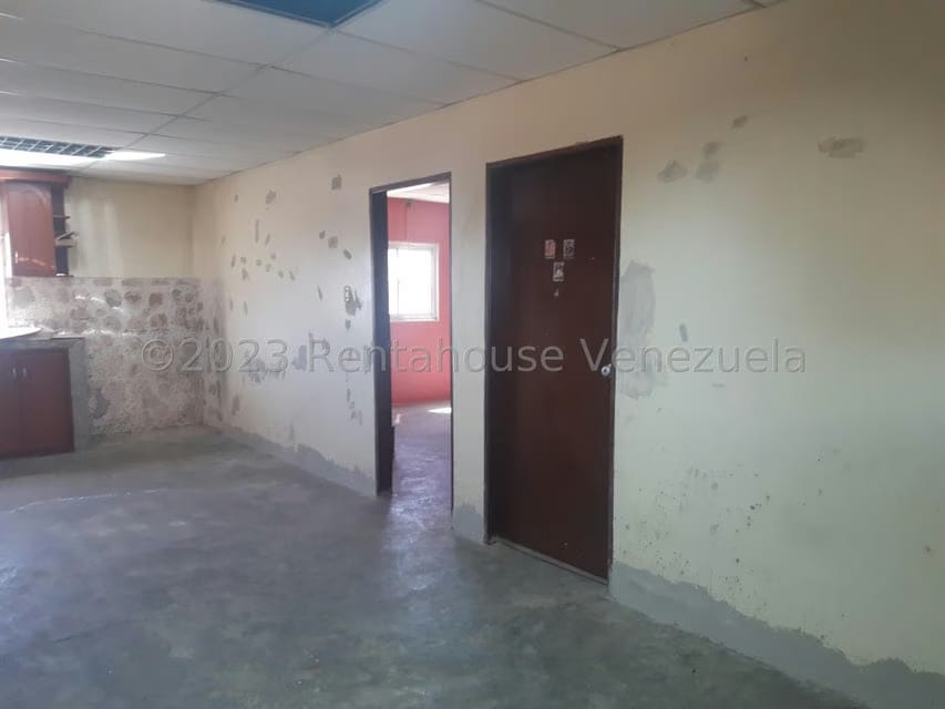 Comercial (Galpon - Deposito) en Alquiler en La N, Zulia - 27