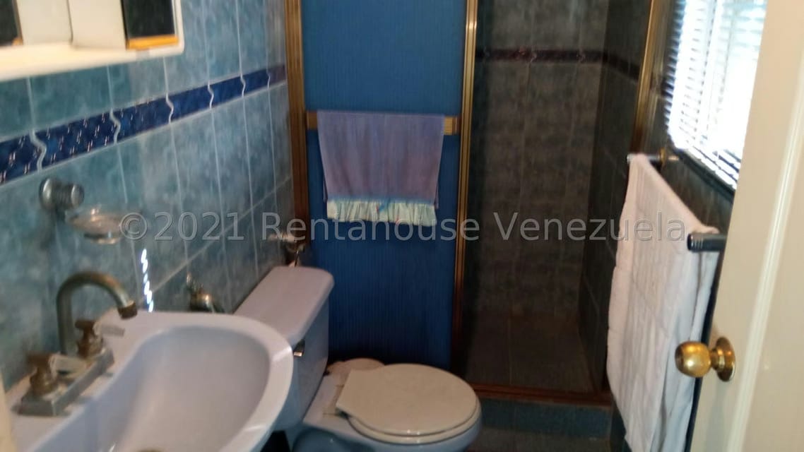 Casa (Duplex) en Venta en Oripoto, Distrito Metropolitano - 14