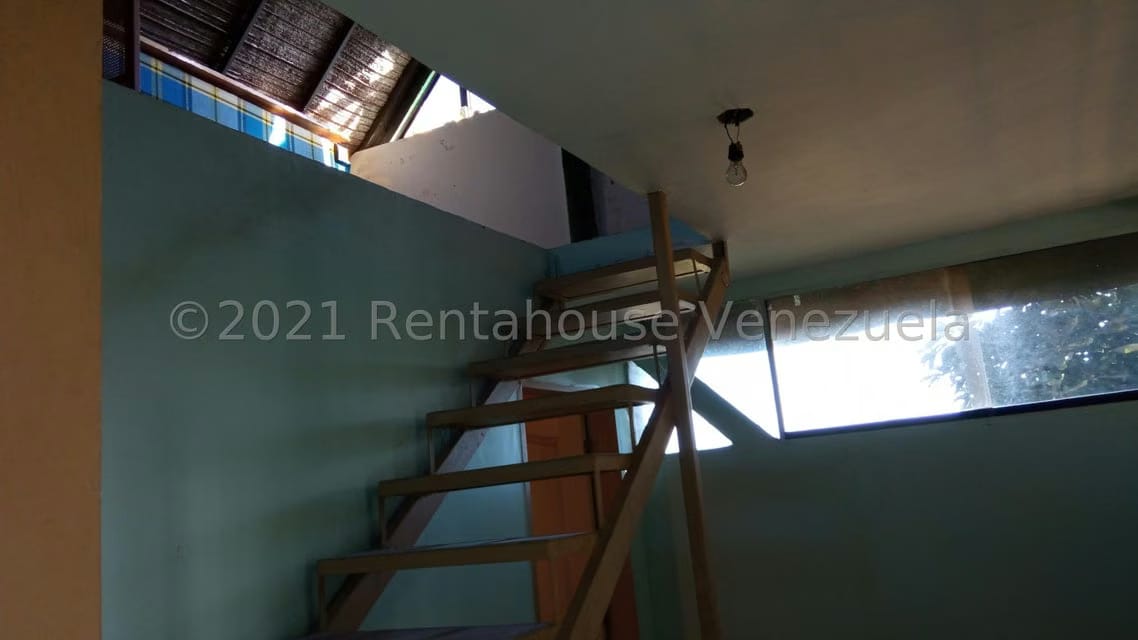 Casa (Duplex) en Venta en Oripoto, Distrito Metropolitano - 33