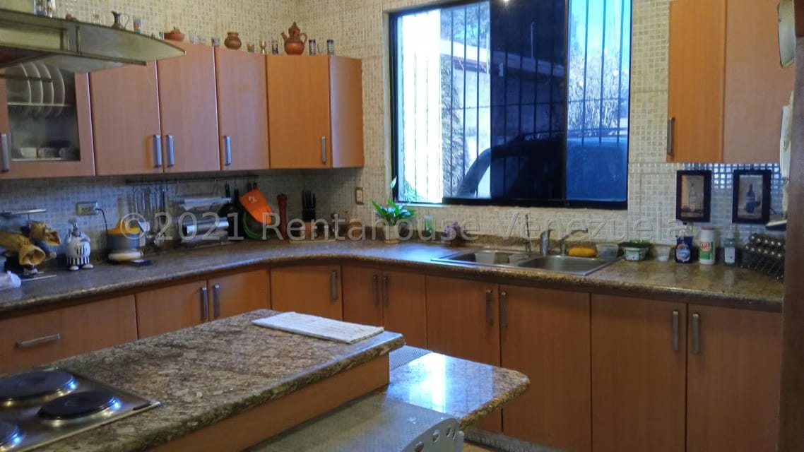 Casa (Duplex) en Venta en Oripoto, Distrito Metropolitano - 9