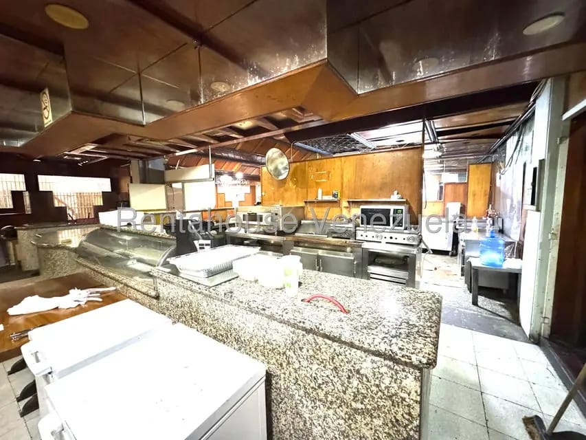 Comercial (Local Comercial) en Alquiler en Parque Central, Distrito Metropolitano - 4