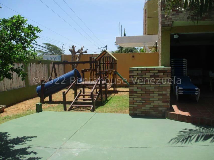 Negocios y Empresas (Hotel) en Venta en Playa El Agua, Nueva Esparta - 14