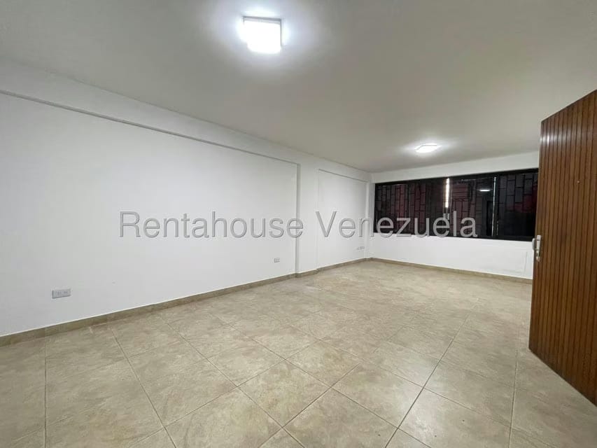 Comercial (Local Comercial) en Alquiler en Zona Centro, Aragua - 11