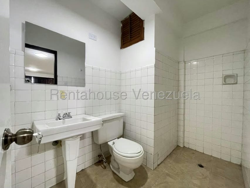 Comercial (Local Comercial) en Alquiler en Zona Centro, Aragua - 15