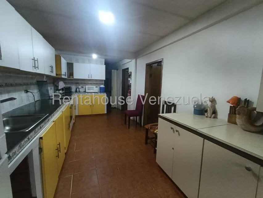 Casa (Multipes Niveles) en Venta en Luis Hurtado, Vargas - 11