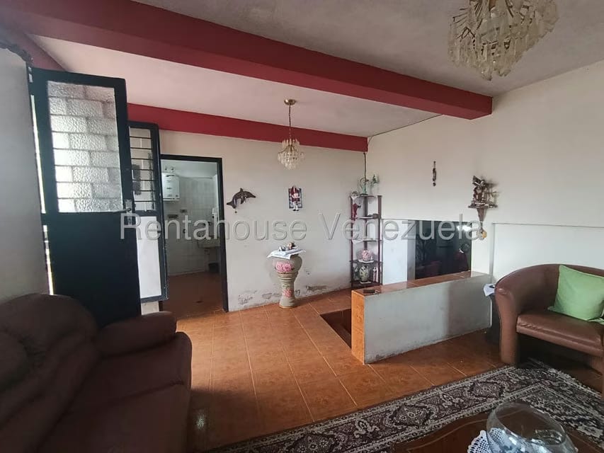 Casa (Multipes Niveles) en Venta en Luis Hurtado, Vargas - 3