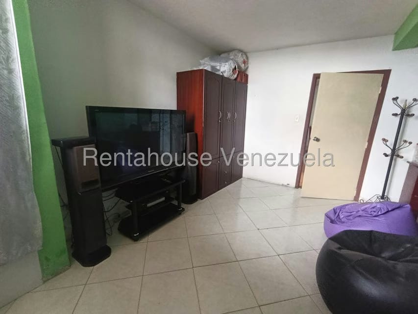 Casa (Multipes Niveles) en Venta en Luis Hurtado, Vargas - 27