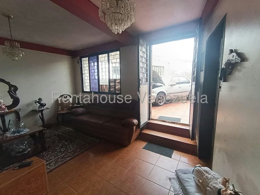 Casa (Multipes Niveles) en Venta en Luis Hurtado, Vargas - 4