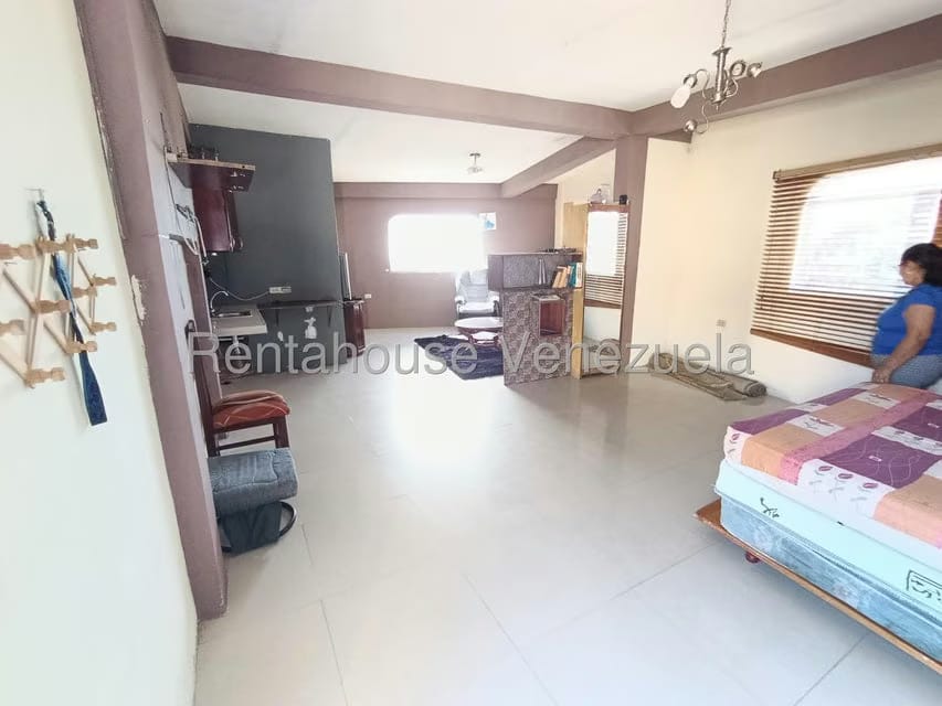 Casa (Multipes Niveles) en Venta en Luis Hurtado, Vargas - 36