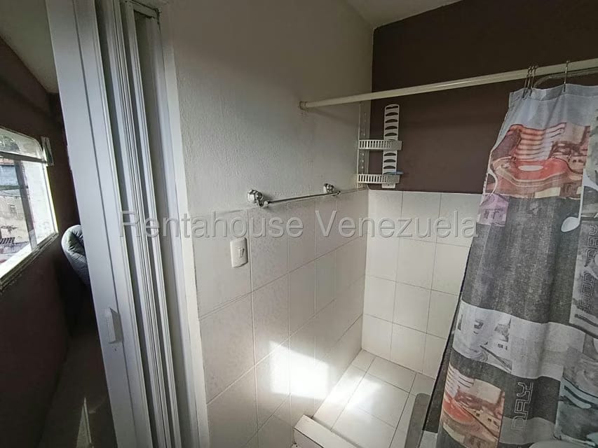 Casa (Multipes Niveles) en Venta en Luis Hurtado, Vargas - 39