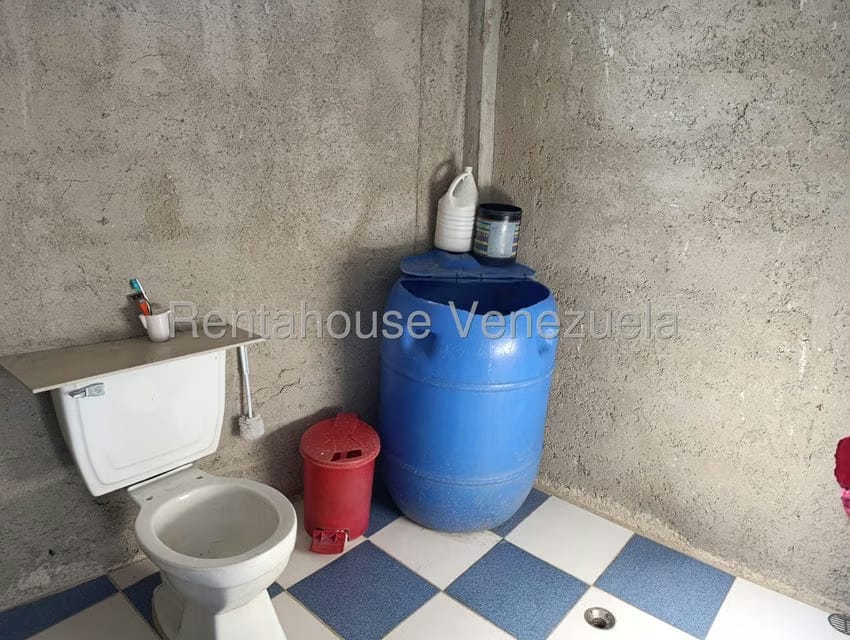 Casa (Multipes Niveles) en Venta en Luis Hurtado, Vargas - 58