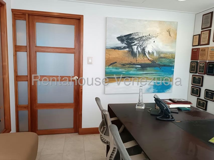 Comercial (Oficina) en Venta en El Hatillo, Distrito Metropolitano - 2