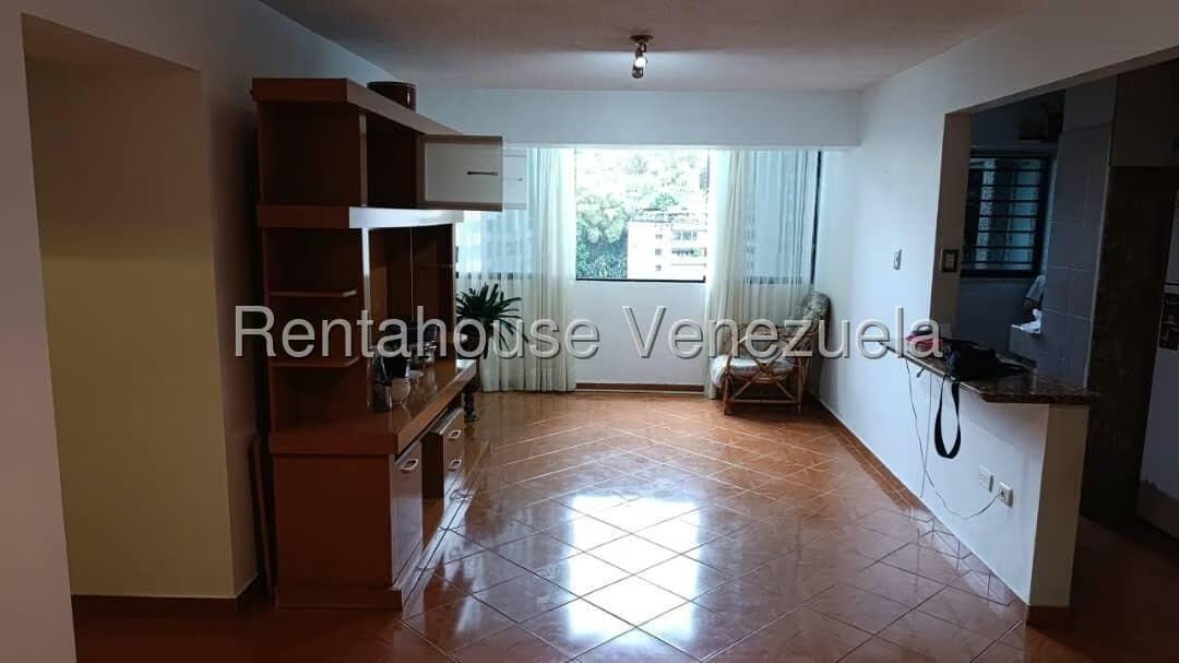 Apartamento (1 Nivel) en Alquiler en La Boyera, Distrito Metropolitano - 9