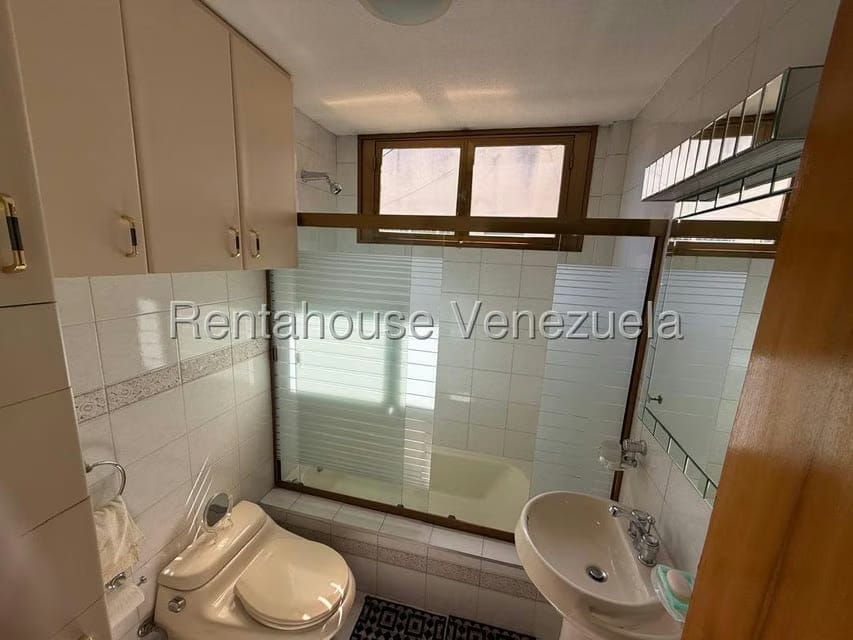 Apartamento (1 Nivel) en Venta en La California Norte, Distrito Metropolitano - 32