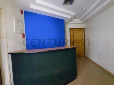 Local en Centro Comercial Regina de la Ciudad de Puerto la Cuz - 6