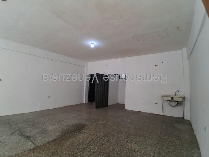 Comercial (Local Comercial) en Alquiler en Centro, Lara - 2