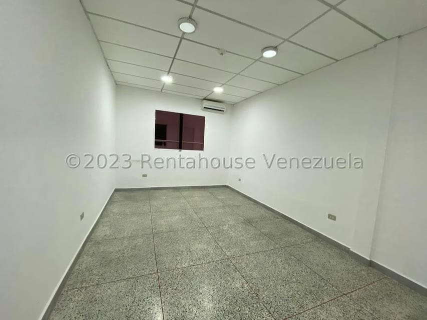 Comercial (Oficina) en Alquiler en Centro, Lara - 10