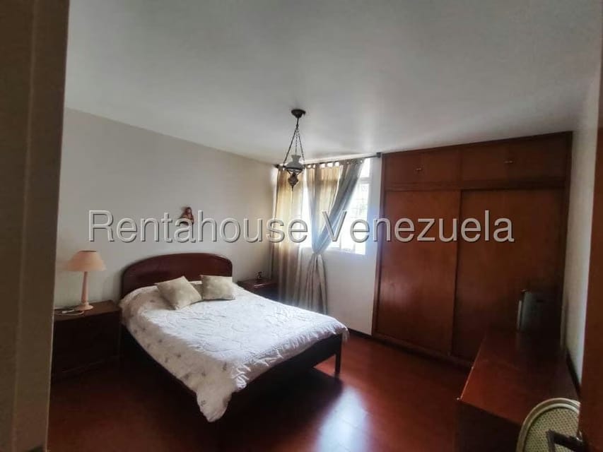 Casa (Duplex) en Venta en Los Pomelos, Distrito Metropolitano - 32