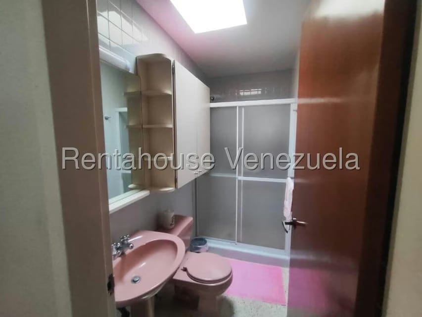 Casa (Duplex) en Venta en Los Pomelos, Distrito Metropolitano - 36