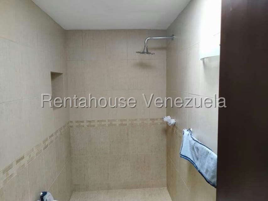 Casa (Duplex) en Venta en Los Pomelos, Distrito Metropolitano - 52