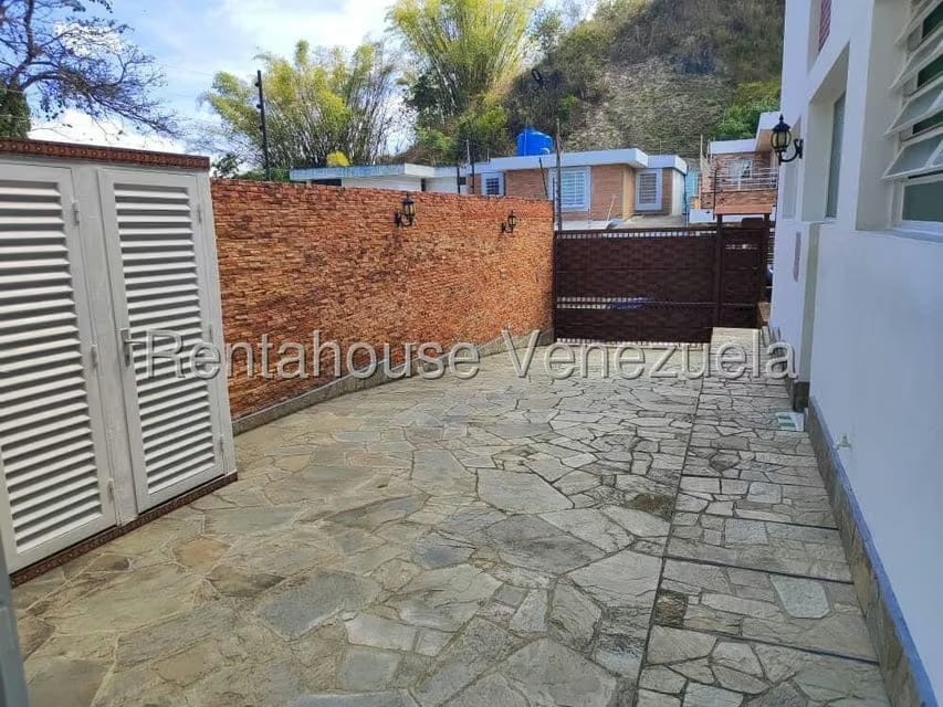 Casa (Duplex) en Venta en Los Pomelos, Distrito Metropolitano - 67