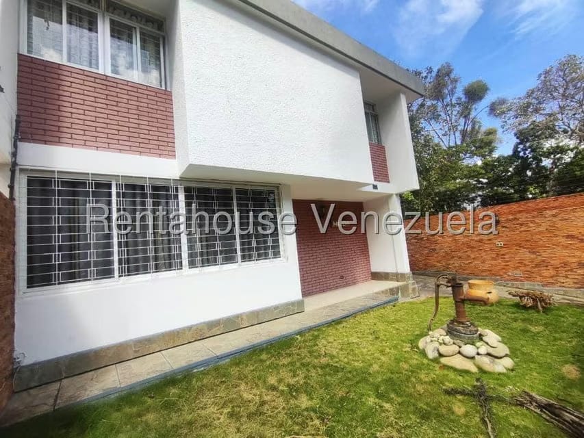 Casa (Duplex) en Venta en Los Pomelos, Distrito Metropolitano - 70