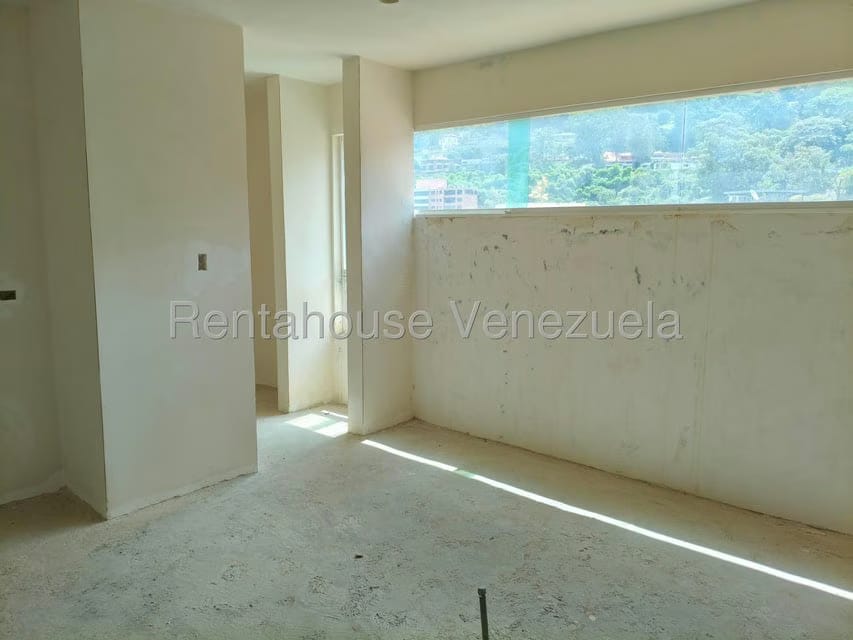 Apartamento (Penthouse) en Venta en Solar del Hatillo, Distrito Metropolitano - 12