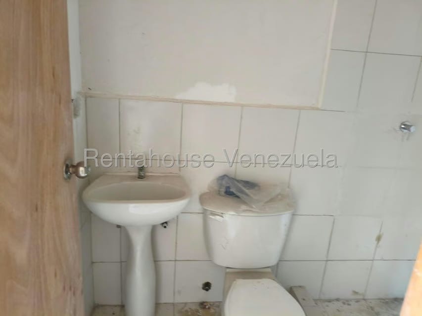 Apartamento (Penthouse) en Venta en Solar del Hatillo, Distrito Metropolitano - 15