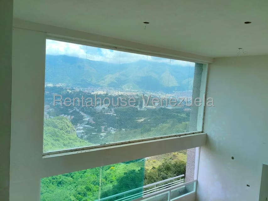Apartamento (Penthouse) en Venta en Solar del Hatillo, Distrito Metropolitano - 27