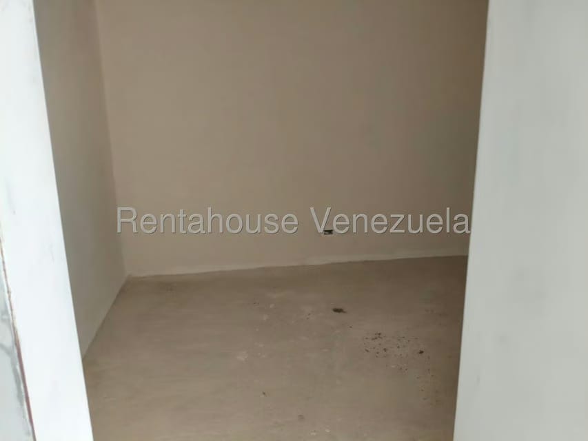 Apartamento (Penthouse) en Venta en Solar del Hatillo, Distrito Metropolitano - 39