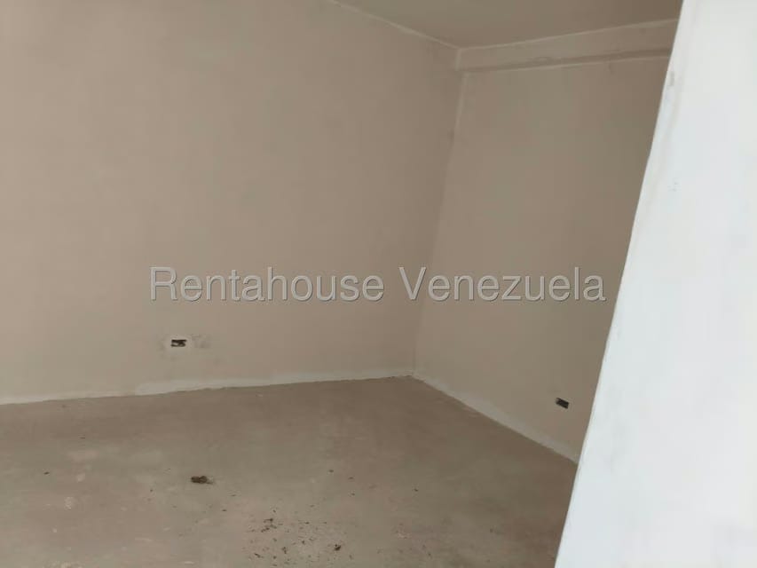 Apartamento (Penthouse) en Venta en Solar del Hatillo, Distrito Metropolitano - 40