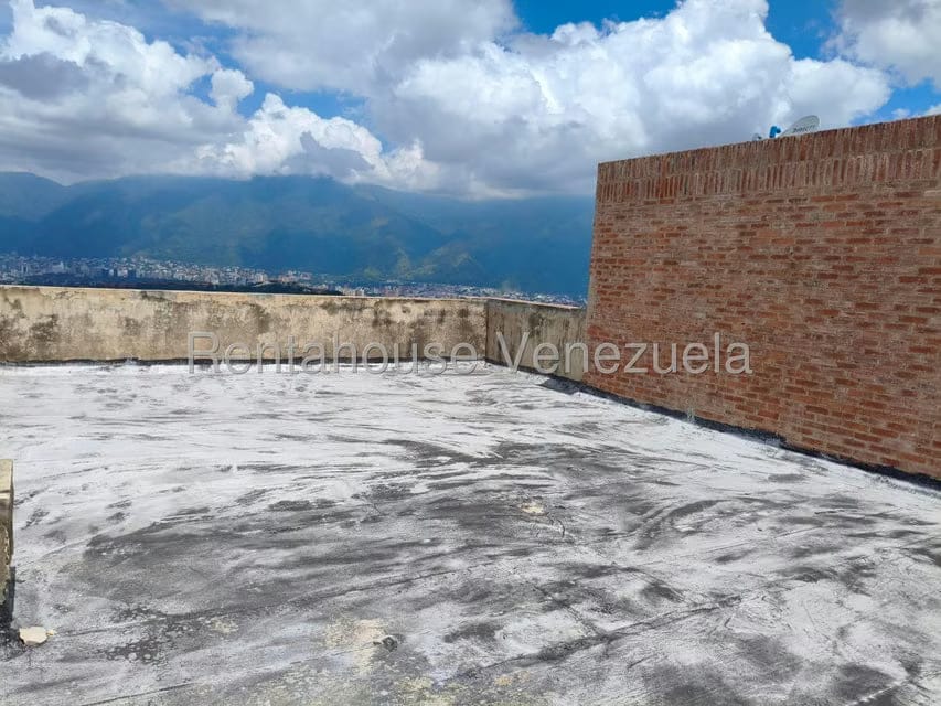 Apartamento (Penthouse) en Venta en Solar del Hatillo, Distrito Metropolitano - 47