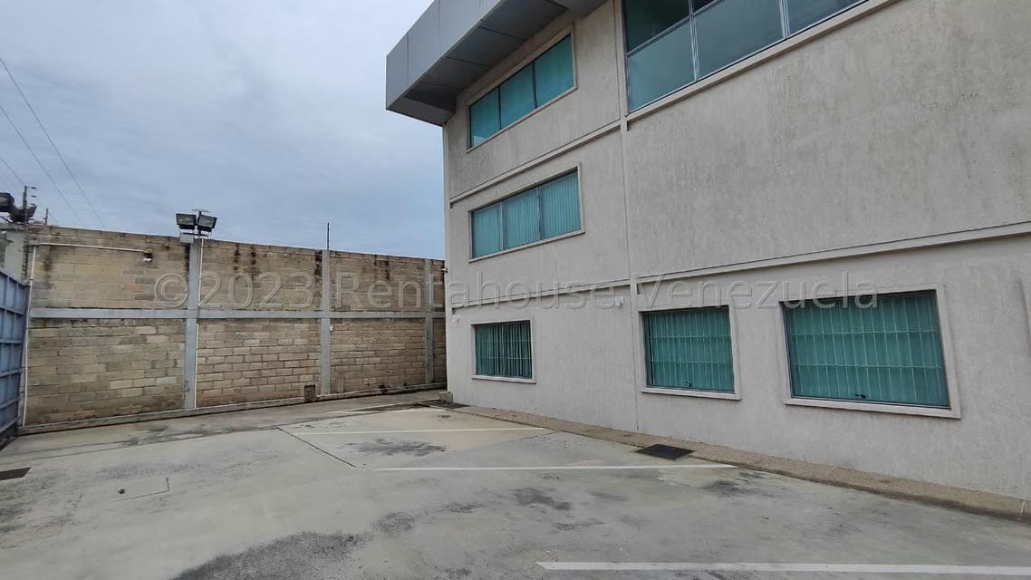 Comercial (Galpon - Deposito) en Alquiler en La Providencia, Aragua - 105